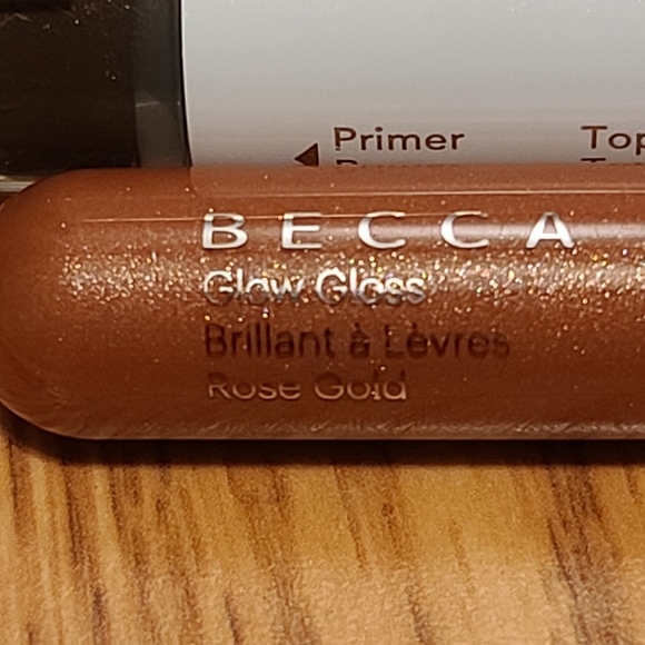 BRAND NEW 💥 BECCA BUNDLE 6 full size 5 deluxe products! 2 samples!